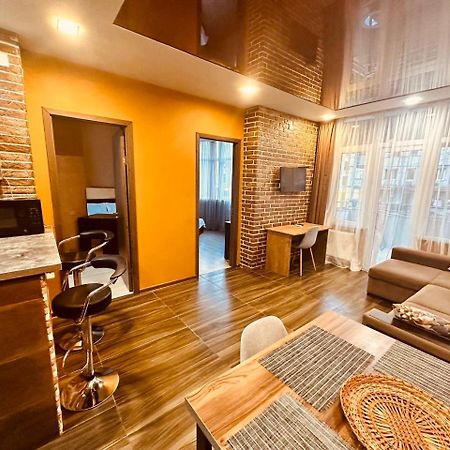 באטומי Marnika Apartment מראה חיצוני תמונה